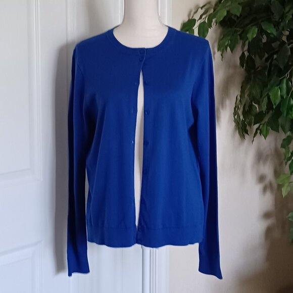 LIKE NEW!  J. Crew Royal Blue Button Front "Caryn" Cardigan Size Large - Picture 3 of 9